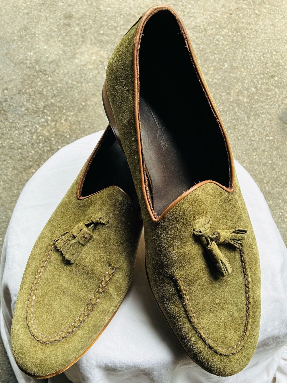 Nettleton Valencia Suede Green Tassel Loafers, size 10